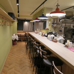 トンテキ食堂8 - カウンター席8席おひとり様歓迎