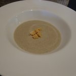 レストラン フィーネ - マッシュルームのスープ