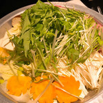 とり藤 - 名物！地鶏鍋