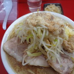 ラーメン二郎 - 上から～