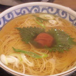 ひら野屋 - 梅にゅうめん 680円