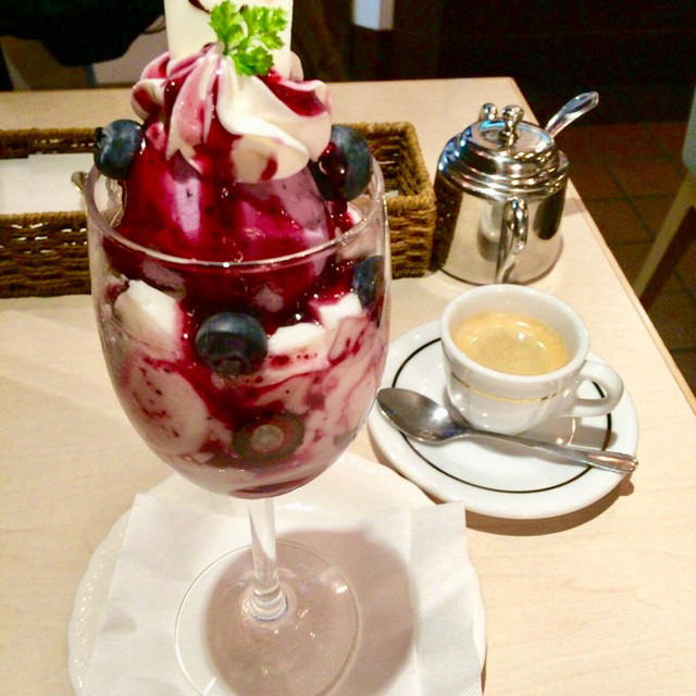 ストロベリーフィールズ 西新店 西新 カフェ 食べログ ストロベリーフィールズ 西新店 西新 カフェ 食べログ