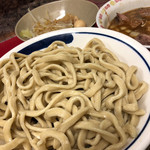 蓮爾 - かつてこれほどの極太麺を食べたことはなかった