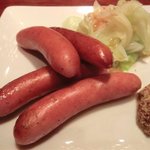 ジビエ料理 あまからくまから - 「佐助豚のソーセージ」：スモーキーな香り！凝縮した佐助豚の旨みがあふれ出る♪