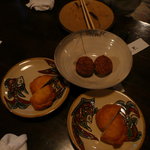 琉球の風 波照間 - コースの田芋の胡麻団子と揚げ紅いも