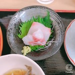 魚安食堂 - 鯛のお刺身