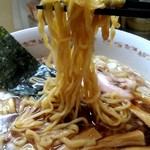 東京ラーメン マリオン - 麺　リフト！