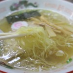 エプロン - 普通の麺です