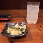 ご飯屋 おむすび - 付き出し ¥300+tax + 梨園