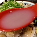 丸亀製麺 - 【2019.4.3(水)】あさりうどん(並盛)590円のスープ