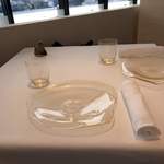 ベージュ アラン・デュカス 東京 - 