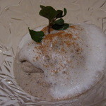 トラットリア・アルベロ - デザート／エスプレッソのジェラートとミルクの泡、カプチーノ仕立て