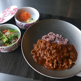 佐賀県産牛のハヤシライス ランチ デザート ドリンク無し アリタポーセリンラボ Arita Porcelain Lab 上有田 カフェ 食べログ 佐賀県産牛のハヤシライス ランチ デザート ドリンク無し アリタポーセリンラボ Arita Porcelain Lab 上有田 カフェ 食べログ