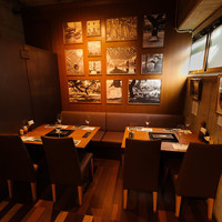 イベリコ屋 - グループでのご利用にぴったりのテーブル席