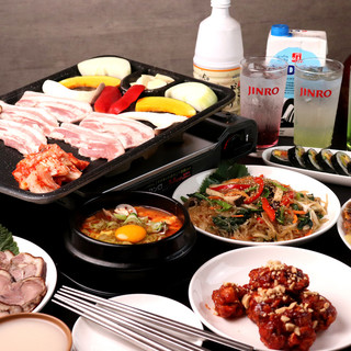 Samgyeopsal, gamjatang, cheese dakgalbi...all handmade