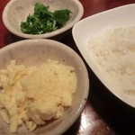 ジビエ料理 あまからくまから - 「甘海老とまと鍋」の鍋あとは、２種のチーズを使ってリゾット風に！