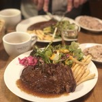BISTRO BROOK KITCHEN（熟成肉ビストロ) - 