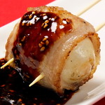 焼鳥と魚と鍋 焼鳥のえーす - 半熟卵豚巻き串