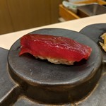 鮨みやもと - 握り　マグロ赤身のづけ