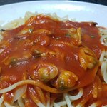 ロビン - ボンゴレ（トマトソース）