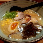 神びれ - 神びれラーメン 850円