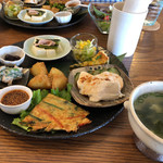 アンナ ペレンナ - 