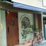 サリュー - 外観