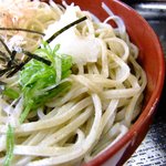 出雲そば きがる - 丸抜き十割：鳥取県溝口産新そば