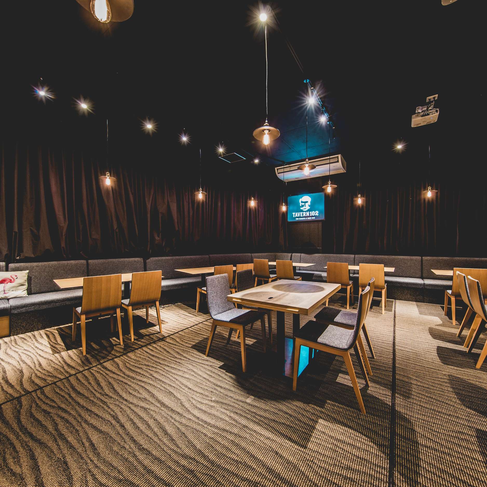 写真 : TAVERN102 THE IZAKAYA & SAKE BAR - すすきの（市電