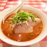 ティーヌン - トムヤムラーメン