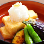 Fried tofu and fried vegetables