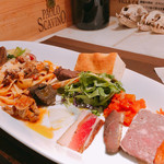 横浜馬車道 旬の肉料理イタリアン オステリア・アウストロ - ◆平日13時以降限定 ジビエプレート 2,700円