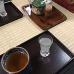 山中温泉　花紫 - 朝の湯上りサービス、柚子ジュースと加賀棒茶