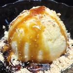 Kuromitsu soybean ice cream
