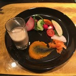 薪の音 - 牛蒡スープと野菜いろいろ