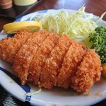 御食事処 うおえい - 立派サイズです！