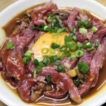 立呑み きむらや - ユッケ風タタキ