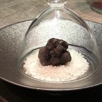 USHIGORO S. - トリュフ