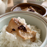 だし屋 おわん - まずは刺身でご飯を…