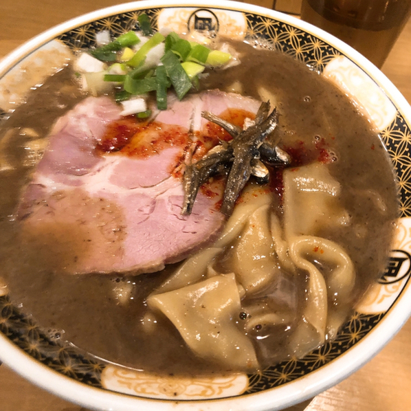 すごい煮干ラーメン凪 新宿ゴールデン街店 別館>