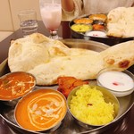 TANDOORI KITCHEN HIRA - 