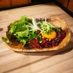 おもて家 - 馬肉ユッケ　680円