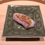 温石 - えんがわ握り