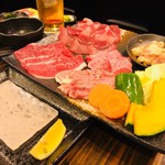 Yakiniku Dokoro Itadaki - 