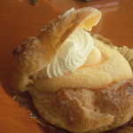 洋菓子工房 アルザセーヌ - 料理写真:シュークリーム