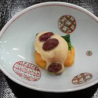 和食堂 山里 ホテルオークラ福岡 - (レディース昼膳)しろ菜 柿 栗衣掛け 干ぶどう