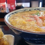 丸亀製麺 - 満腹カニ玉あんかけ並(690円です。