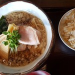 南部屋路ばた - 限定麺「筍正油そば」＋限定飯「たけのこご飯」（2019年4月4日）