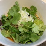 担々麺 にし森 - にし森担担麺 780円+温玉＆パクチー 100円×2。