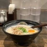 担々麺 にし森 - 【参考・期間限定 終了】豆乳白胡麻ラーメン 780円。